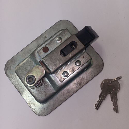 Locking Stainless Steel Polished Paddle Latch - 91214