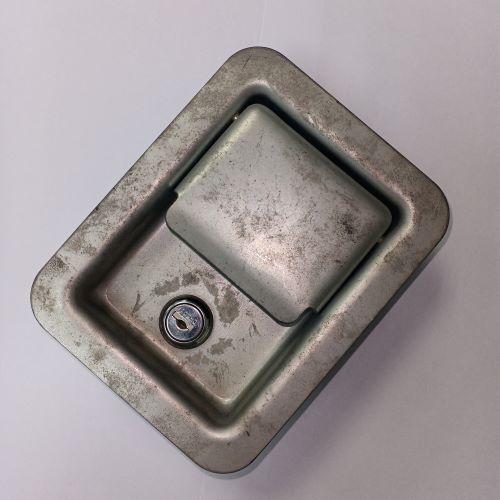 Locking Recessed Paddle Latch Steel Zinc Plated W/O Mtg. Holes W/2 keys - 91308